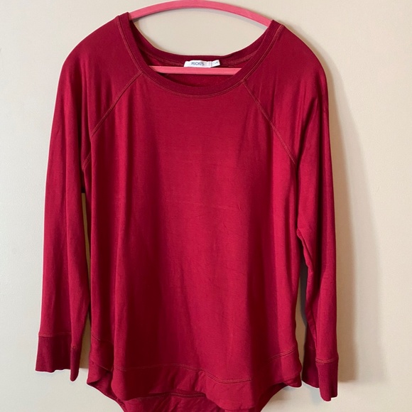 Rickis Red Pullover - Picture 4 of 12